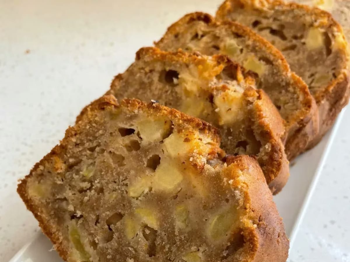 Bánh pound cake táo quế