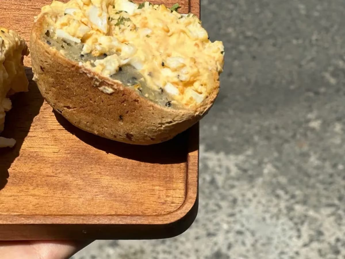 Bánh mini salad trứng