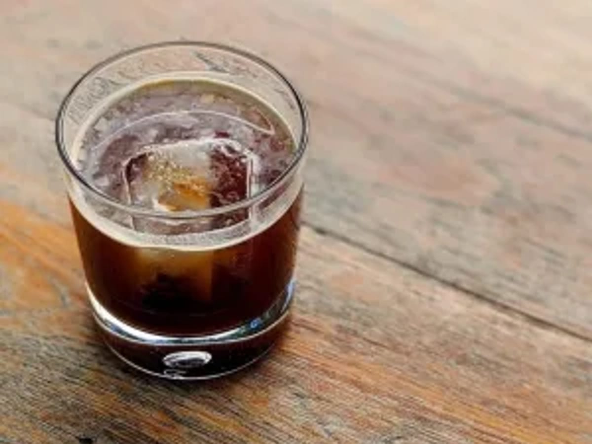 Americano đá