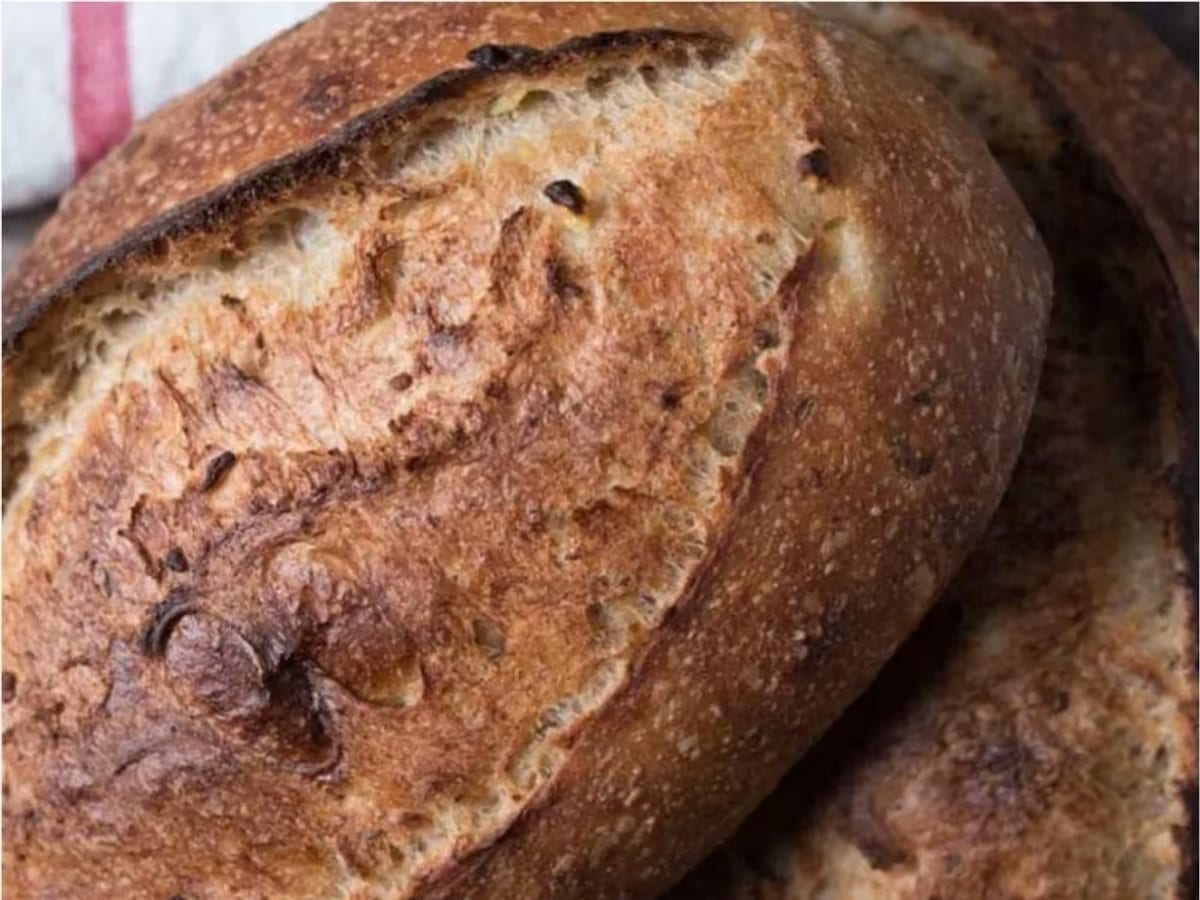 Sourdough khoai tây nguyên cám