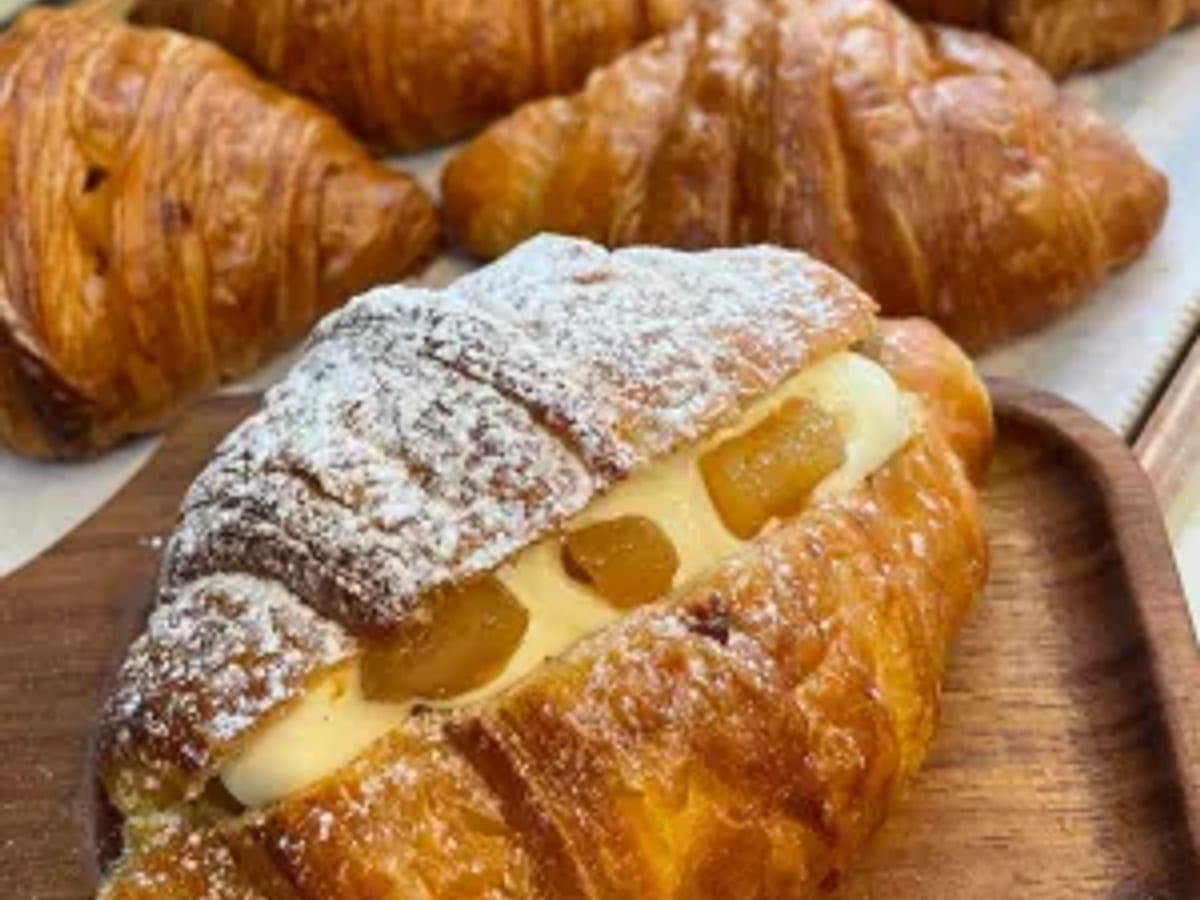 Croissant kem vani