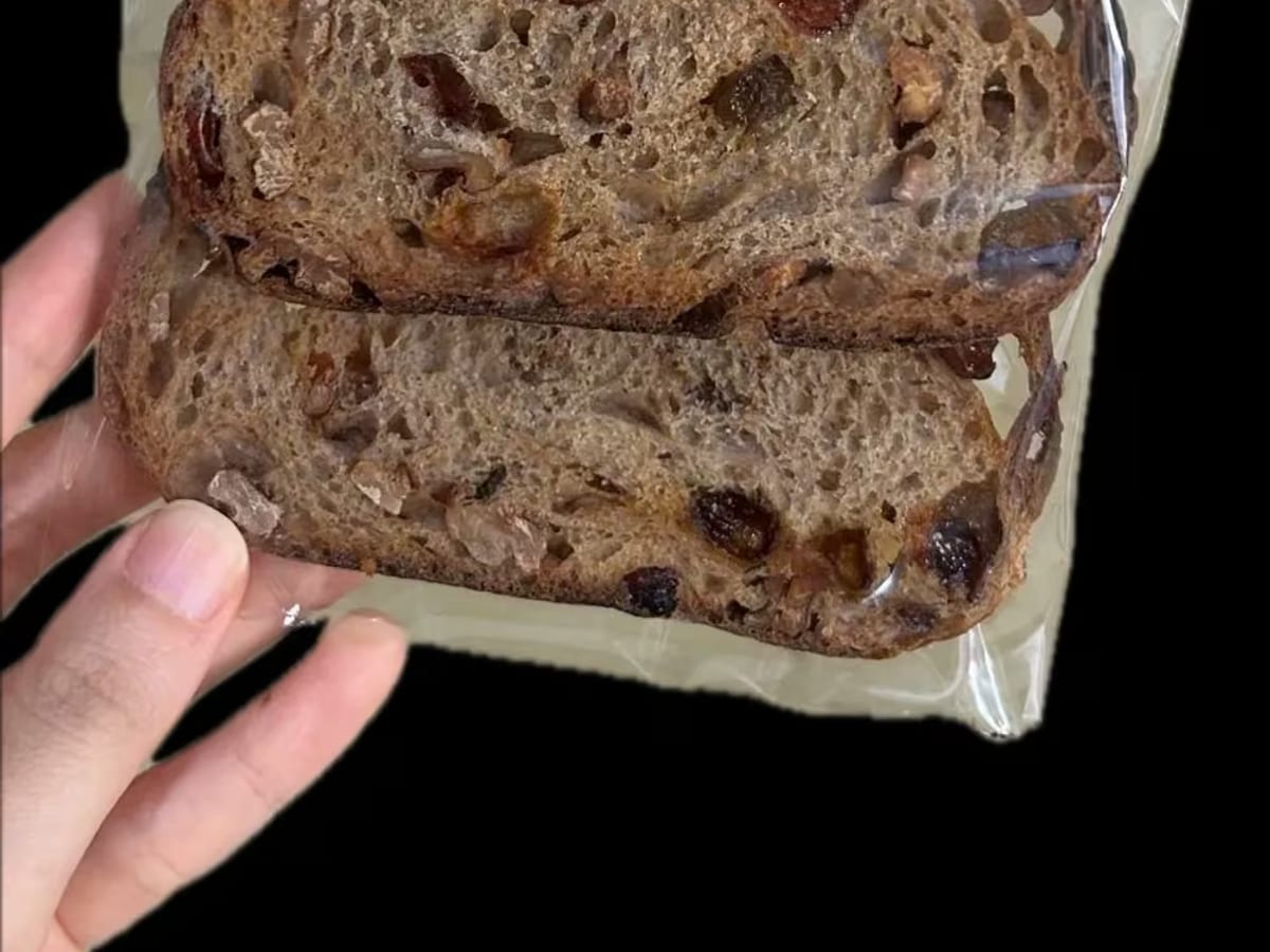 Bánh giòn sourdough nguyên cám tổng hợp