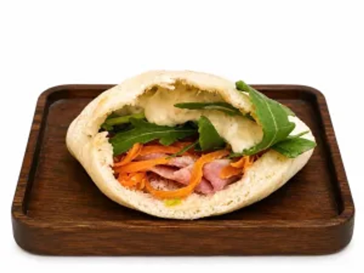 Sandwich cuộn pita